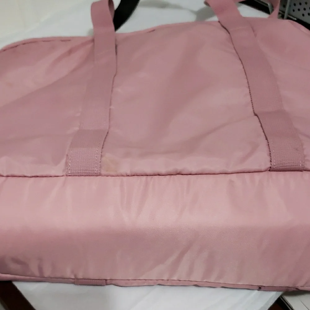 Under Armour Dusty Pink‎ Tote with Black Accents